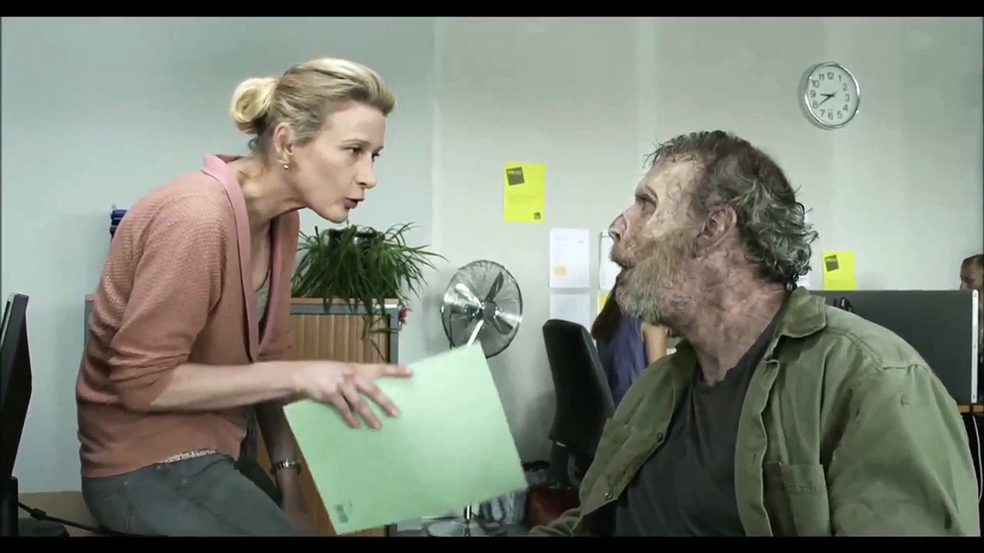 Le Zombie au vélo: Trailer HD - Vidéo Dailymotion