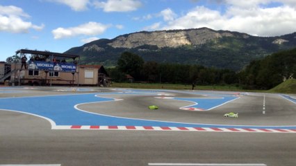 Trophée des Savoie Bonneville Touring DTM 1/10 elec 20/09/2015 (4)