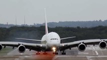 STORM !! Airbus A380 CROSSWIND Landing at Düsseldorf -