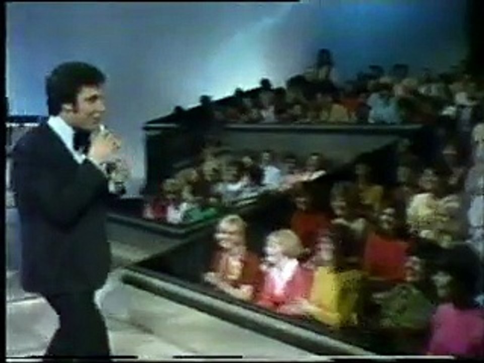 TOM JONES - Show Me 70's Video
