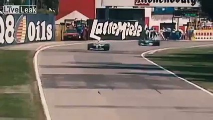 Скачать видео: Ayrton Senna (21 March 1960 â 1 May 1994) Final Cockpit Cam Footage Of Fatal Crash (RIP)