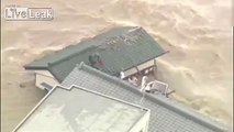 Dramatic Helicopter Rescue Video of Flood Victims in Japan From Typhoon Etau Flood Waters