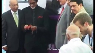 Amitabh Bachchan inaugrates mobile diabetes ambulance