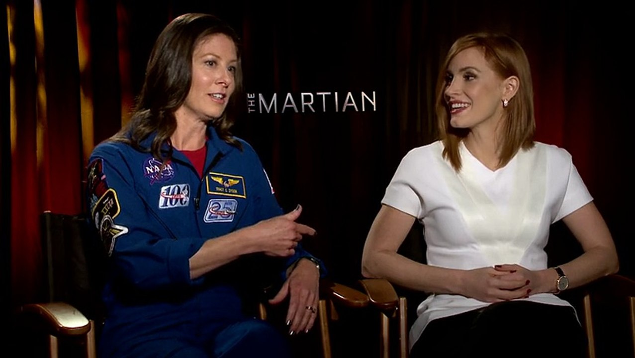 The Martian (2015) Generic Interview - Jessica Chastain & Tracy Dyson