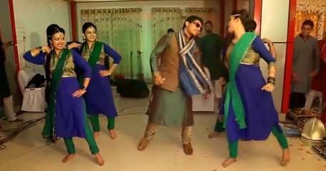 Beautiful Girls Group Dance on Wedding | HD