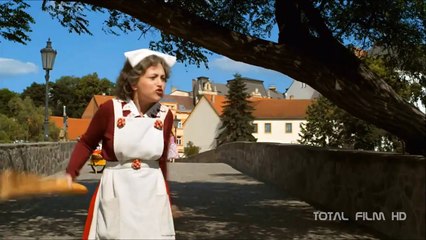 V peřině 3D (2011) oficiální trailer