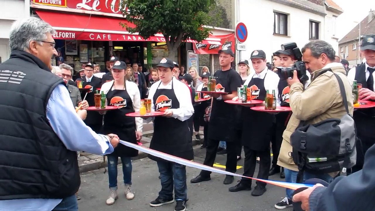 CALAIS - La 26ème marche des garçons de Calais s'est déroulé ce lundi