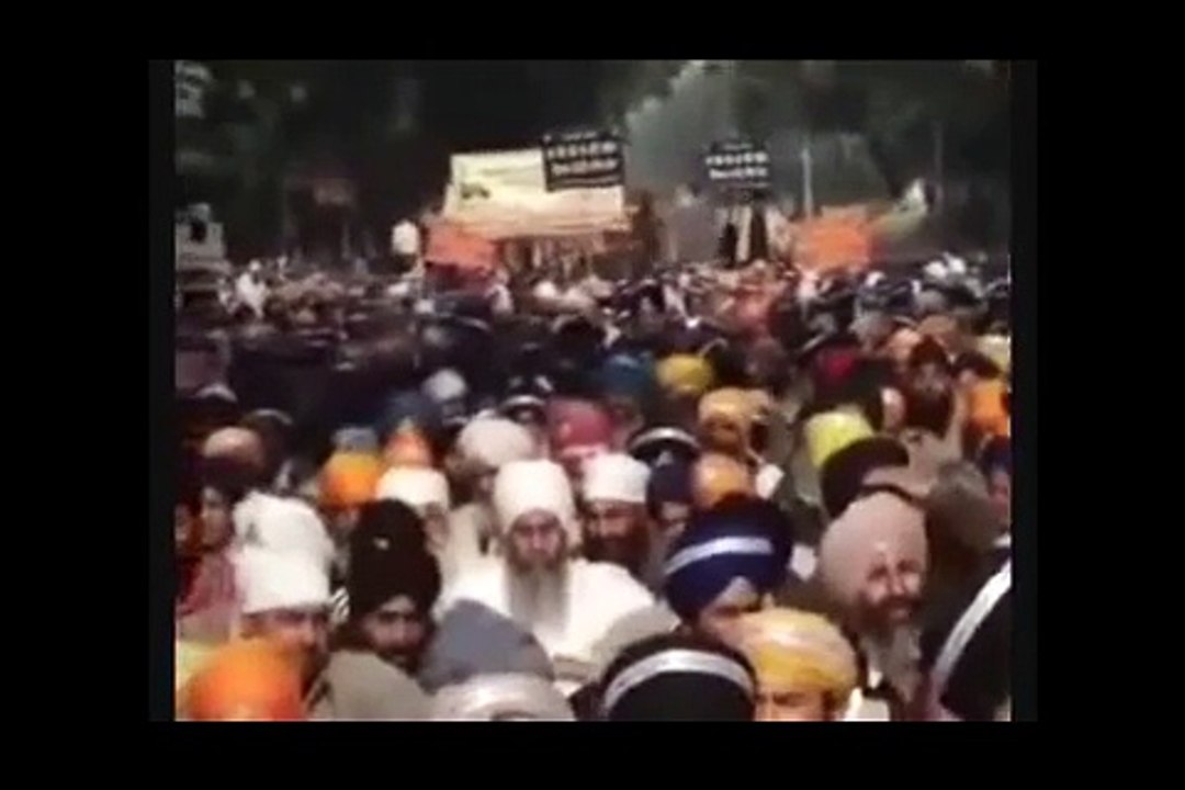 Indian Sikh Explains Different Treatment Of Sikh In Pakistan and india