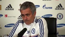 FUNNY! Strange noise from Chelsea player interrupts Jose Mourinhos press conference
