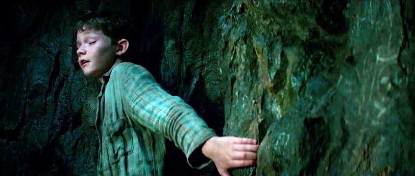 Pan Movie CLIP - Move Away From That Wall (2015) - Garrett Hedlund, Levi Miller Movie HD