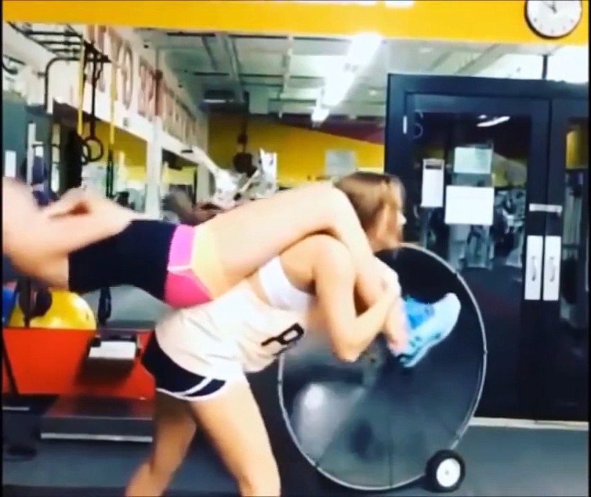 Workout/Gym Fails: Funny Moments in the GYm. Workout Gone Wrong!!