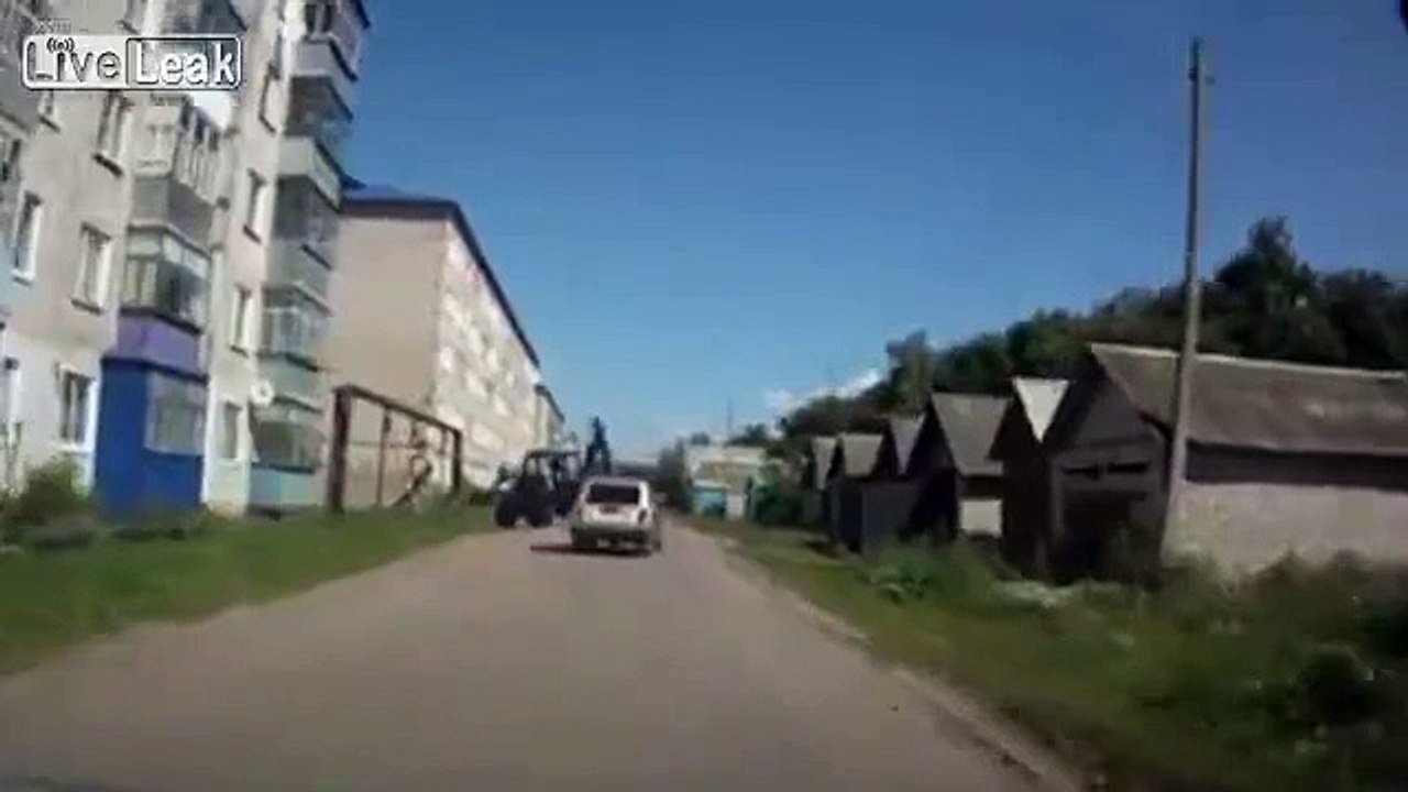 Tractor driver vs Gas pipe