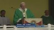 Papa Francisco reza missa para meio milhão de pessoas em Cuba