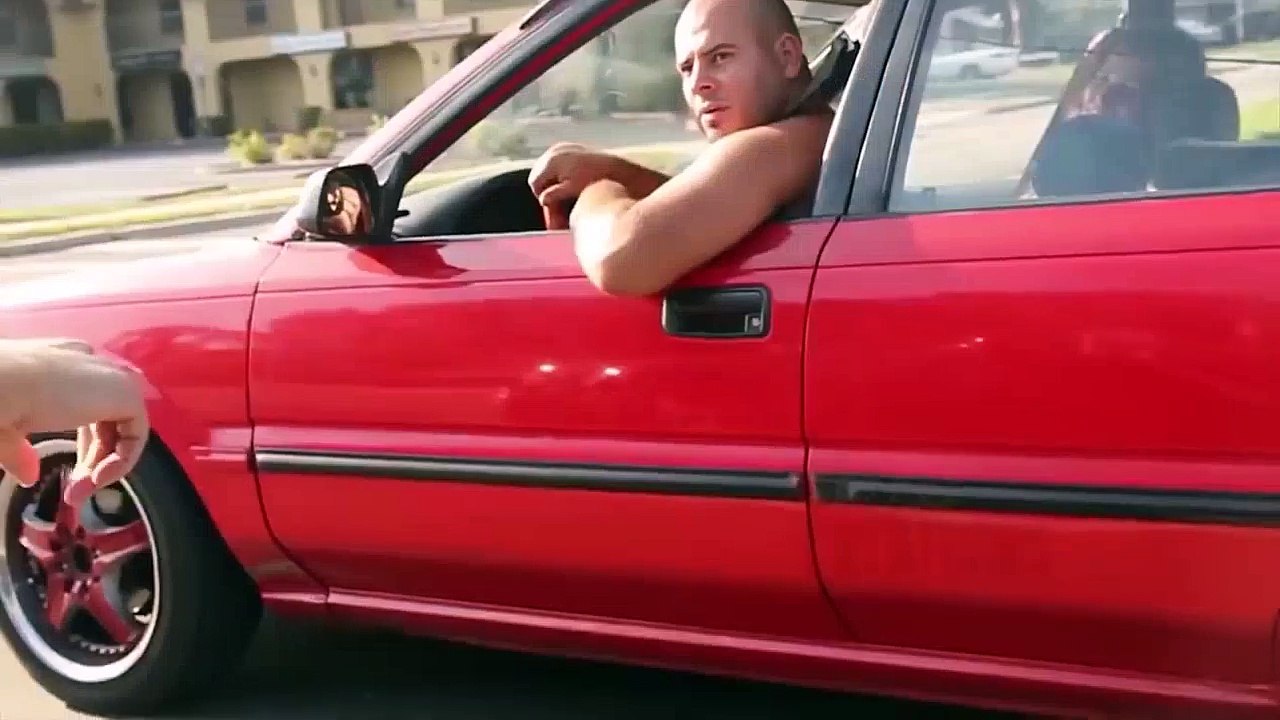 Blague à votre voiture, Blague sur le chemin, vidéo Drôle,