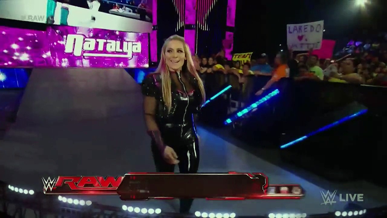Naomi vs Natalya