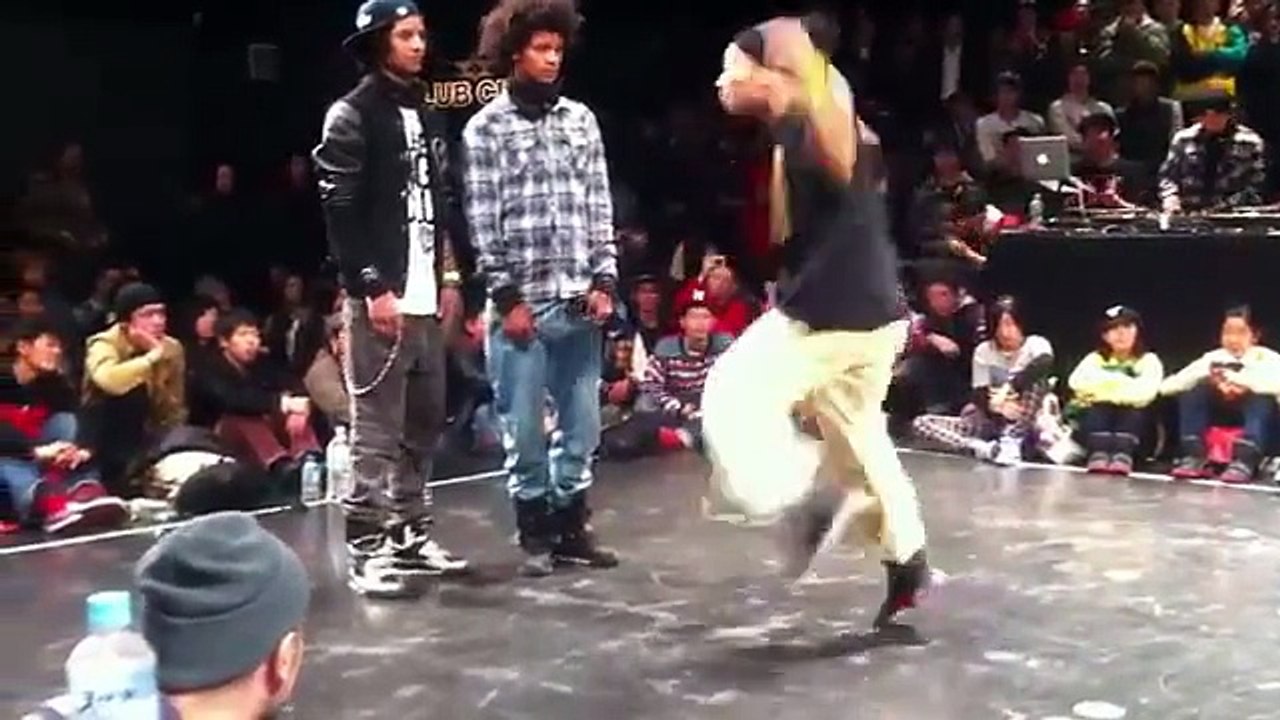 Best 2 dancers in the World Japan LES TWINS Final hip hop.mp4 - YTPak.com