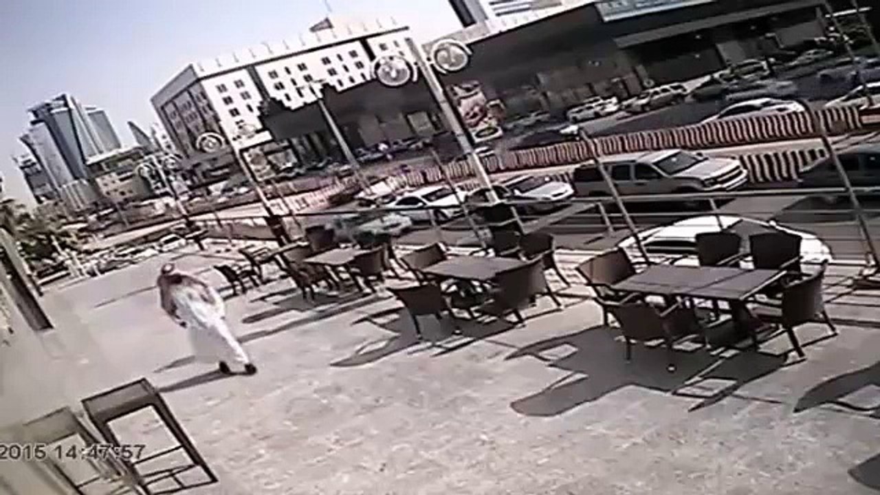 Surprise Motha Facka