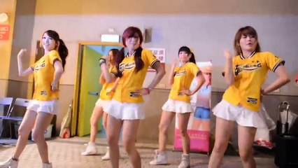 20130915 天母棒球場 象young女孩中場特別表演~