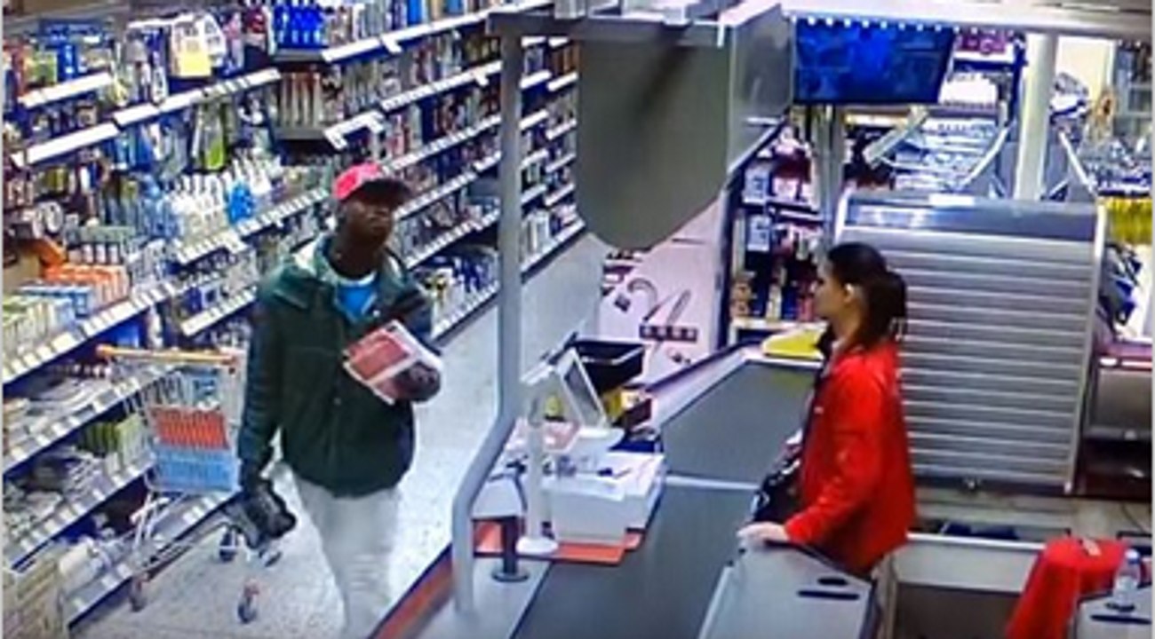 Badass Clerk Stops Brazen Thief From Shoplifting