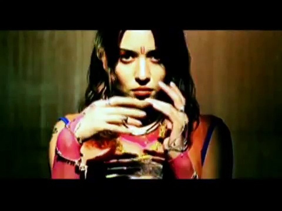 Алена Винницкая - Видишь, я жива (remix) - (Official Video) (Low)