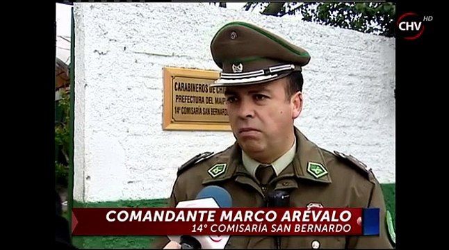 Mujer huyó corriendo por Autopista Central y provocó congestión CHV Noticias