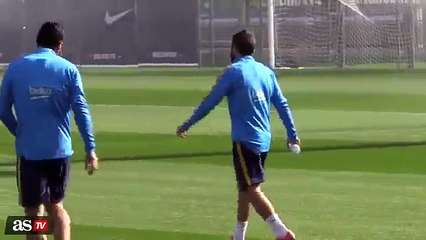Neymar Insulta  Jordi Alba