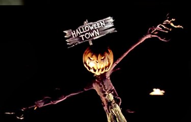 Esto Es Halloween (Latino) VS. Esto Es Halloween (Castellano)