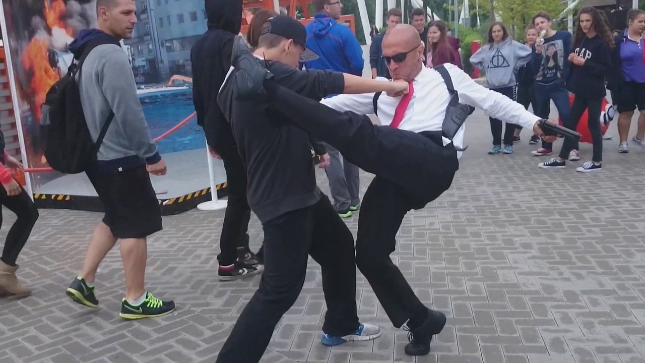 This street performer does what he calls "Froze...