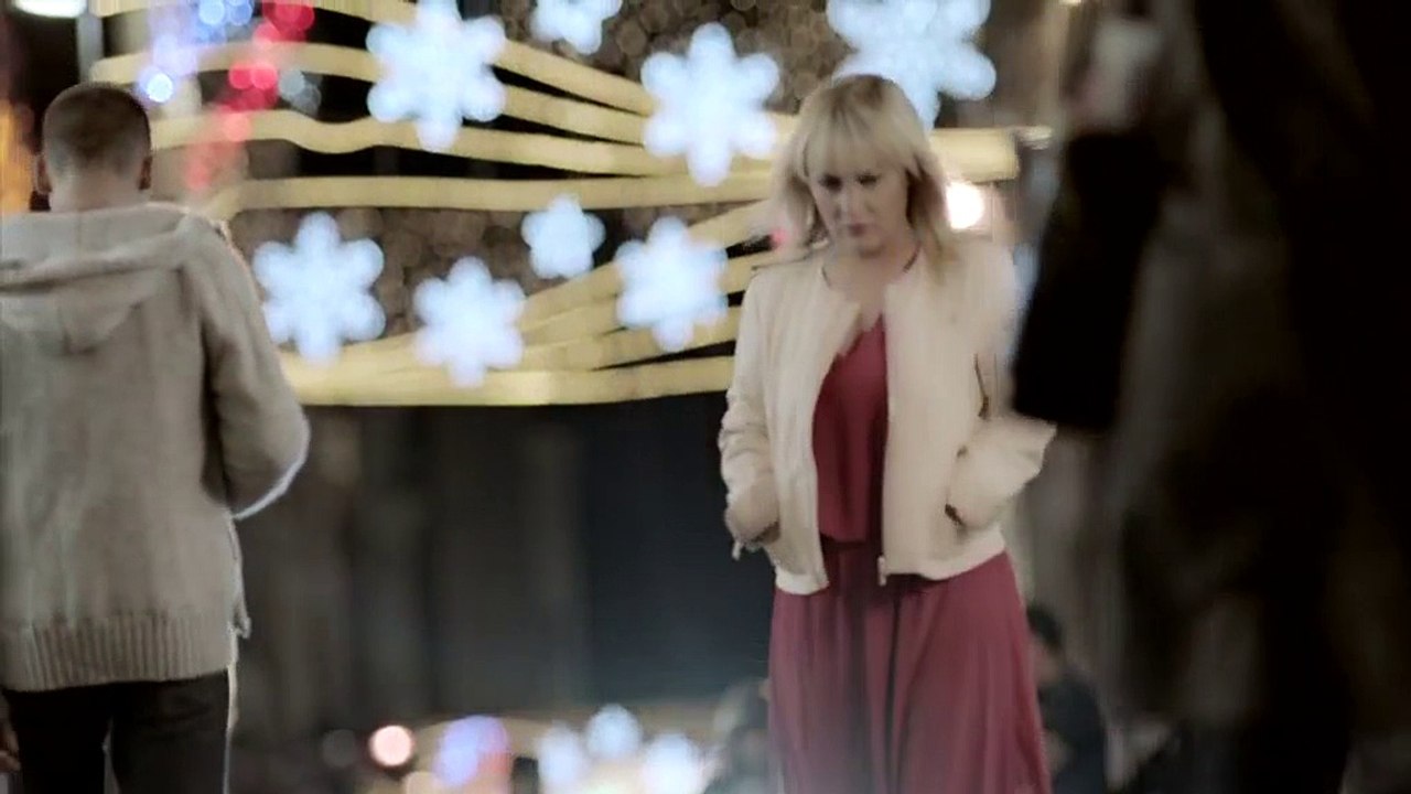 Türkü - Hayat Vefasız (Klip) 2014