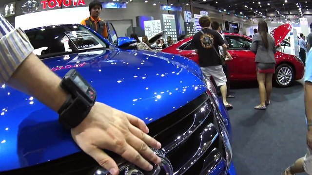 New Ford Everest 2015, 2016 VS New Fortuner 2015, 2016