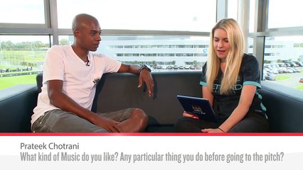 Fernandinho Picks Between Messi And Ronaldo And Speaks About His Pre Match Rituals