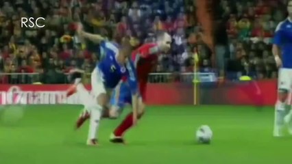 Andres Iniesta Signature Move
