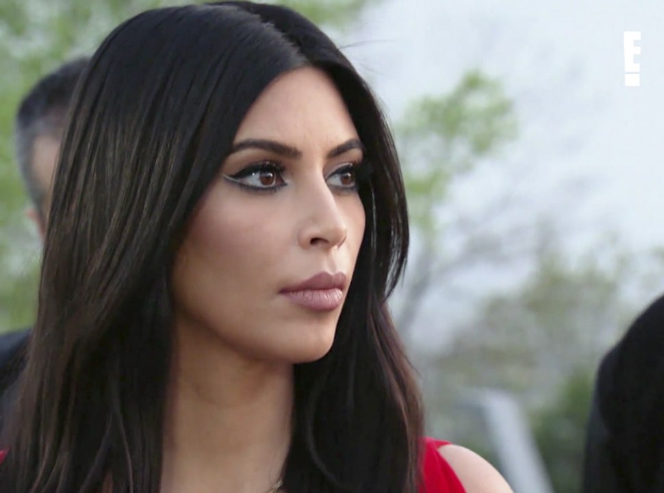 Exclu vidéo : "L'Incroyable Famille Kardashian" : Épisode 1 Saison 10  uniquement sur Public.fr ! - Vidéo Dailymotion