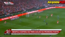 Chuck Norris assistindo ao Resumo Do Benfica 0 - Sporting 3 na Btv