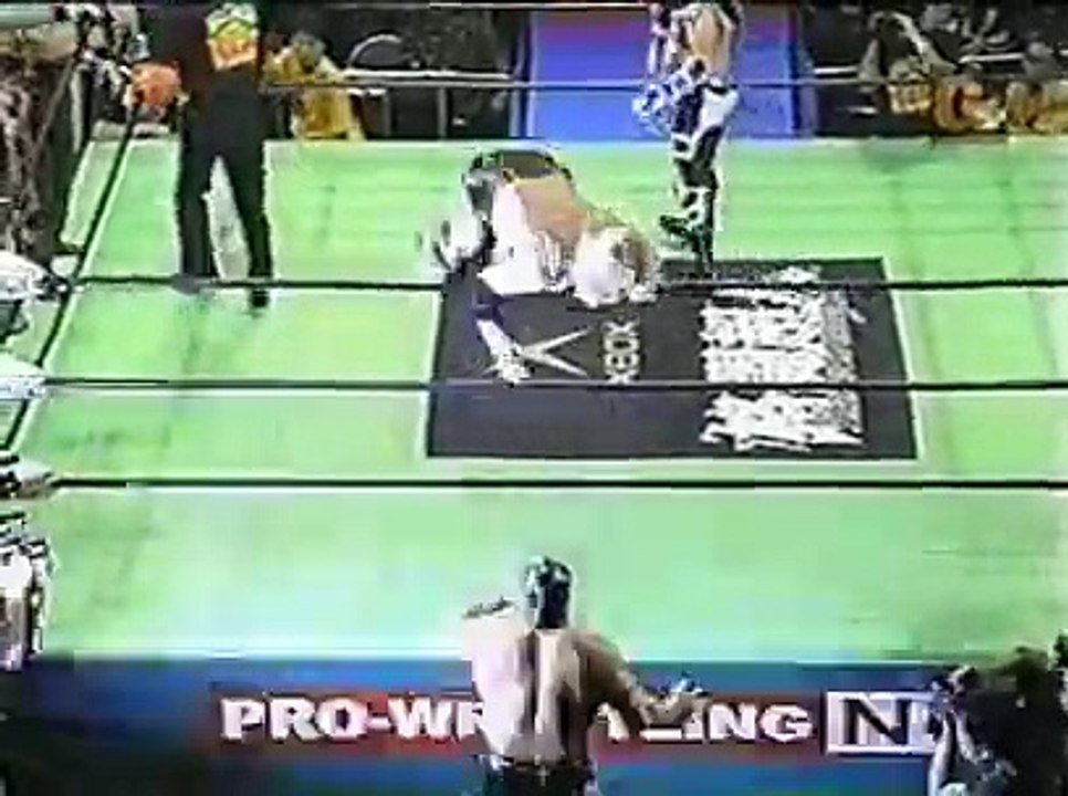NOAH Halloween: Kobashi (BLAZE), Kikuchi (Doku..) & KENTA (HALIMAO) vs. Misawa (Lion), K. Suzuki (Kevin Mask), M. Inoue