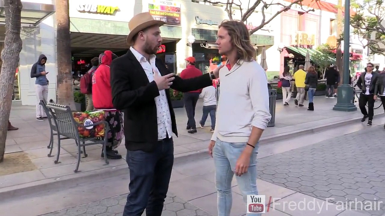 Picking Up Girls With a Drunk Dating Coach (Ft. Honest Signalz)