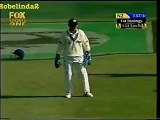 Funniest cricket incident EVER Must laugh