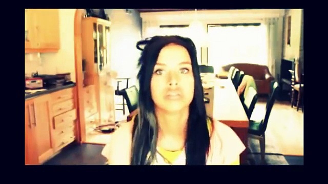 Sara Smoukahontas's Twin in Saudi Arabia!  ty very Munch!