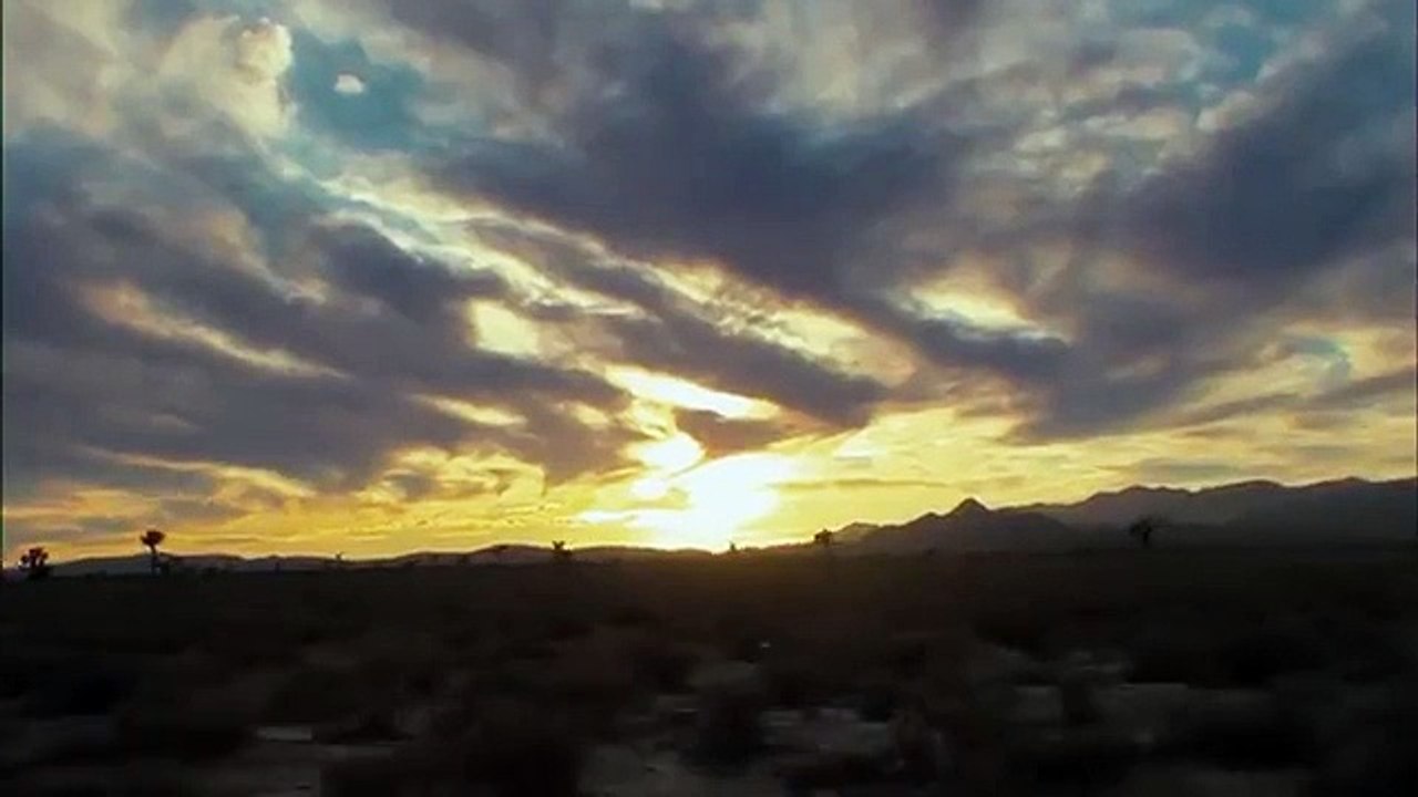 Area 51 (2015) Trailer Suze Lanier Bramlett, Sandra Staggs, Roy Abramsohn