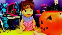 Baby Alive Lucy Gets Mummy Halloween Costume Surprise Toys Trick Or Treat Pumpkin & Blind