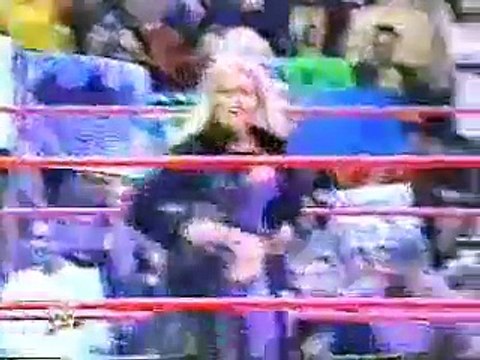 Trish Stratus vs. Molly Holly vs. Victoria show 3