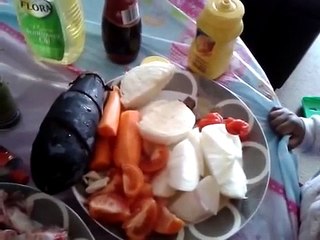 How To Make Jollof Rice ( Gambian Food 'Benachin')