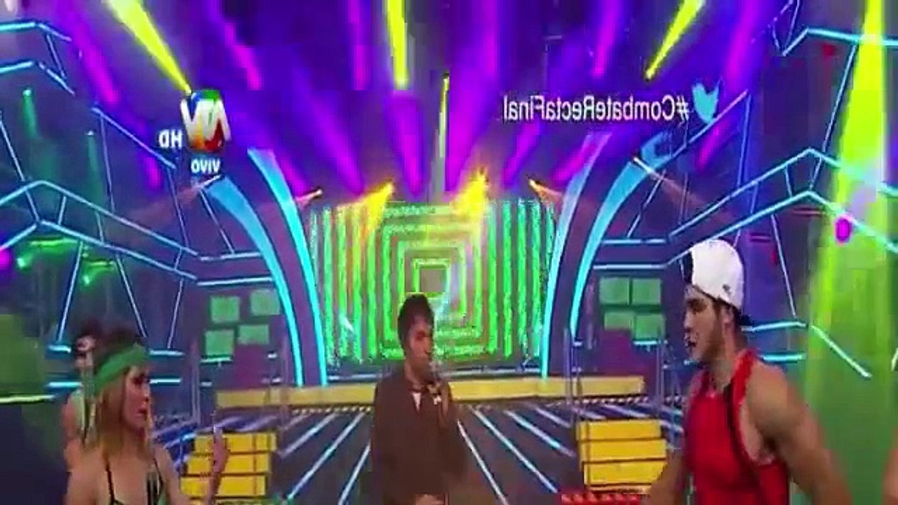 COMBATE 23 10 15 JUEGO 21 Y MEDIO O HUEVO