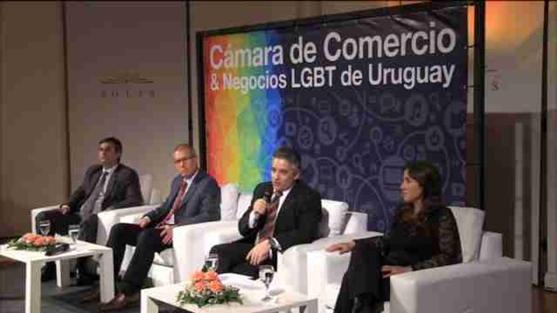 La Cámara de Comercio LGBT de Uruguay es la primera del mundo con marca  país - Vídeo Dailymotion