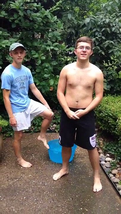 ALS Ice Bucket Challenge FAIL