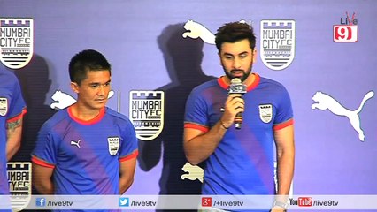 FIR Filed Against Ranbir Kapoor & Farhan Akhtar