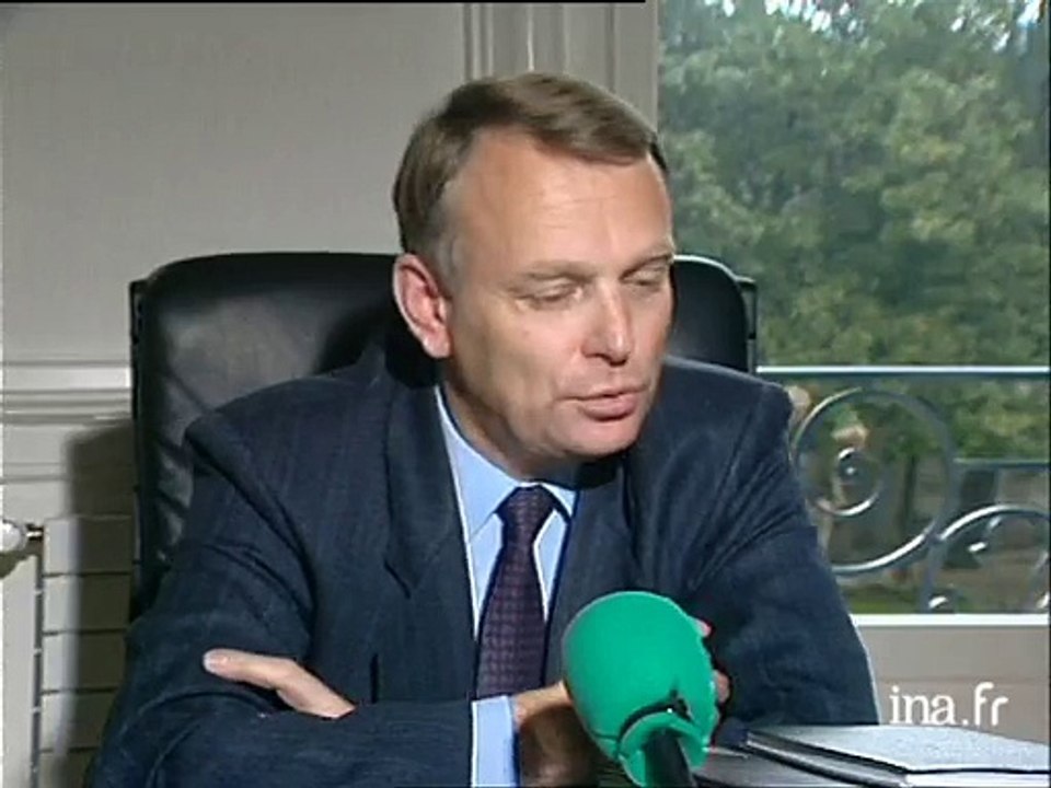 Quand Jean-Marc Ayrault demandait un remaniement ministériel en 1992