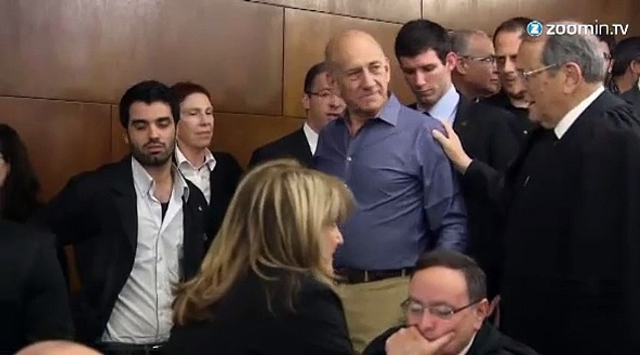 Ehud Olmert reconnu coupable de corruption