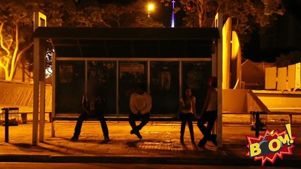 Un homme se fait descendre par un tireur d'élite à un arrêt de bus