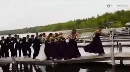 Un mariage qui tombe littéralement à l'eau